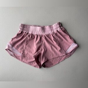Lululemon Hotty Hot Short 2.5”
